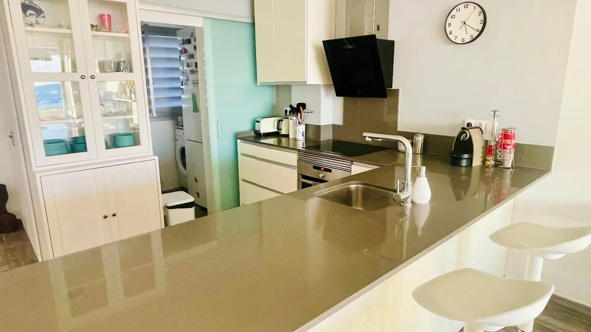 Cunit Vacation Apartment 0*,